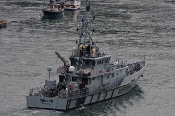 13 October 2022 - 08:28:45
After a leisurely breakfast, the crew of His Majesty's Cutter Seeker depart Dartmouth.
-----------------
Border Force vessel Seeker heads out.